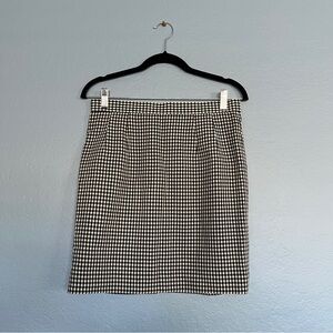 Classic Black and White Checkered Skirt